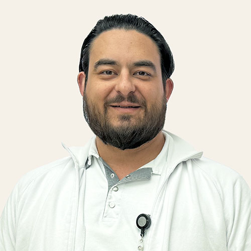Portraitbild von Dr. med. Christian Reza Onghay, Oberarzt Orthopädie Zentrum für Schmerzmedizin (ZSM)